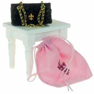 The Queen's Treasures Handbag - Quilted Shoulderbag