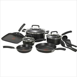 Signature Total Non-Stick 12-Piece Cookware Set - Black