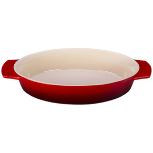 3.5 Qt. Stoneware Oval Dish Cherry