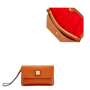 Pebble Grain Milly Wristlet